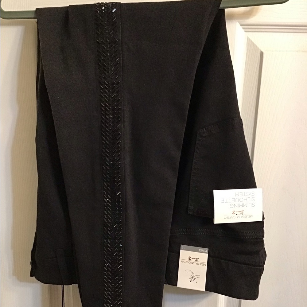 PLUS SIZE NWT Melissa McCarthy Black premium denim with Embellished sides